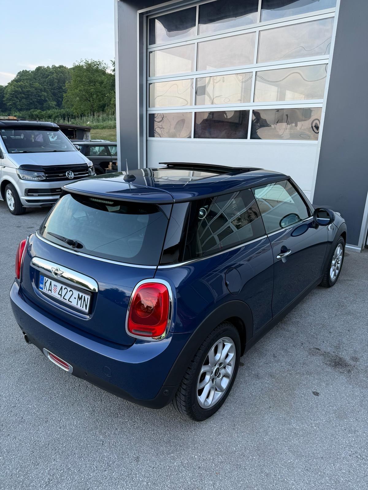 MINI Cooper D •158tkm • odlicno stanje, fotografija 10