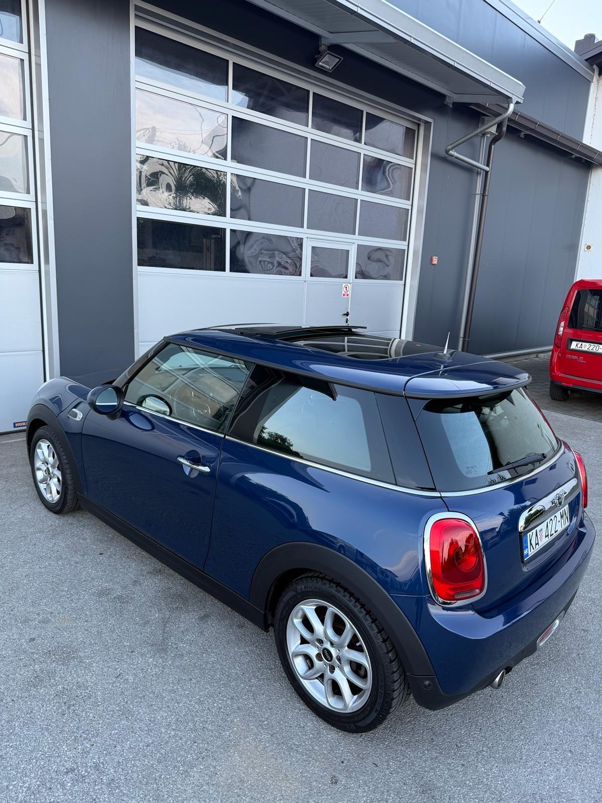 MINI Cooper D •158tkm • odlicno stanje, fotografija 11