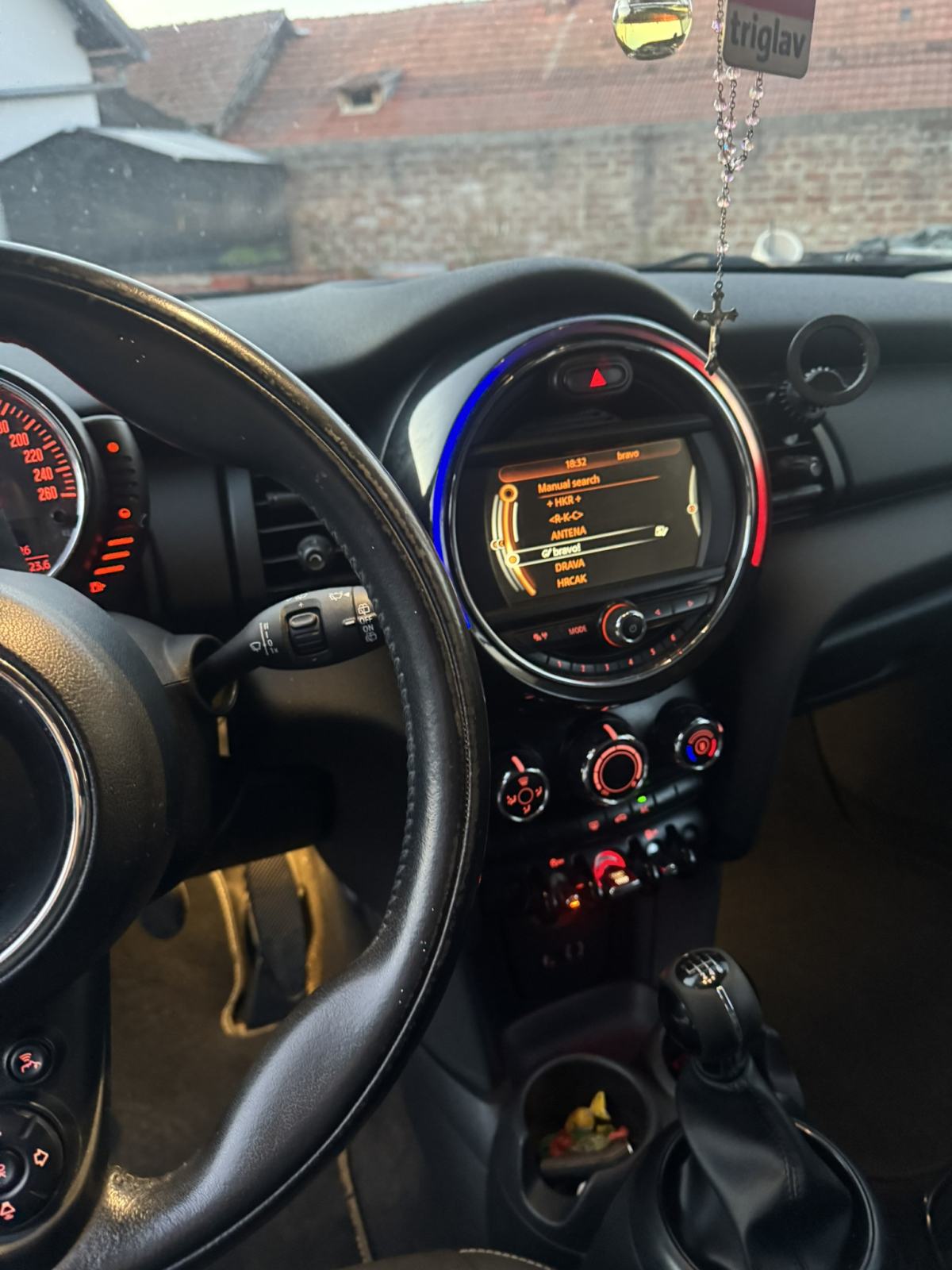 MINI One Diesel F56, fotografija 7