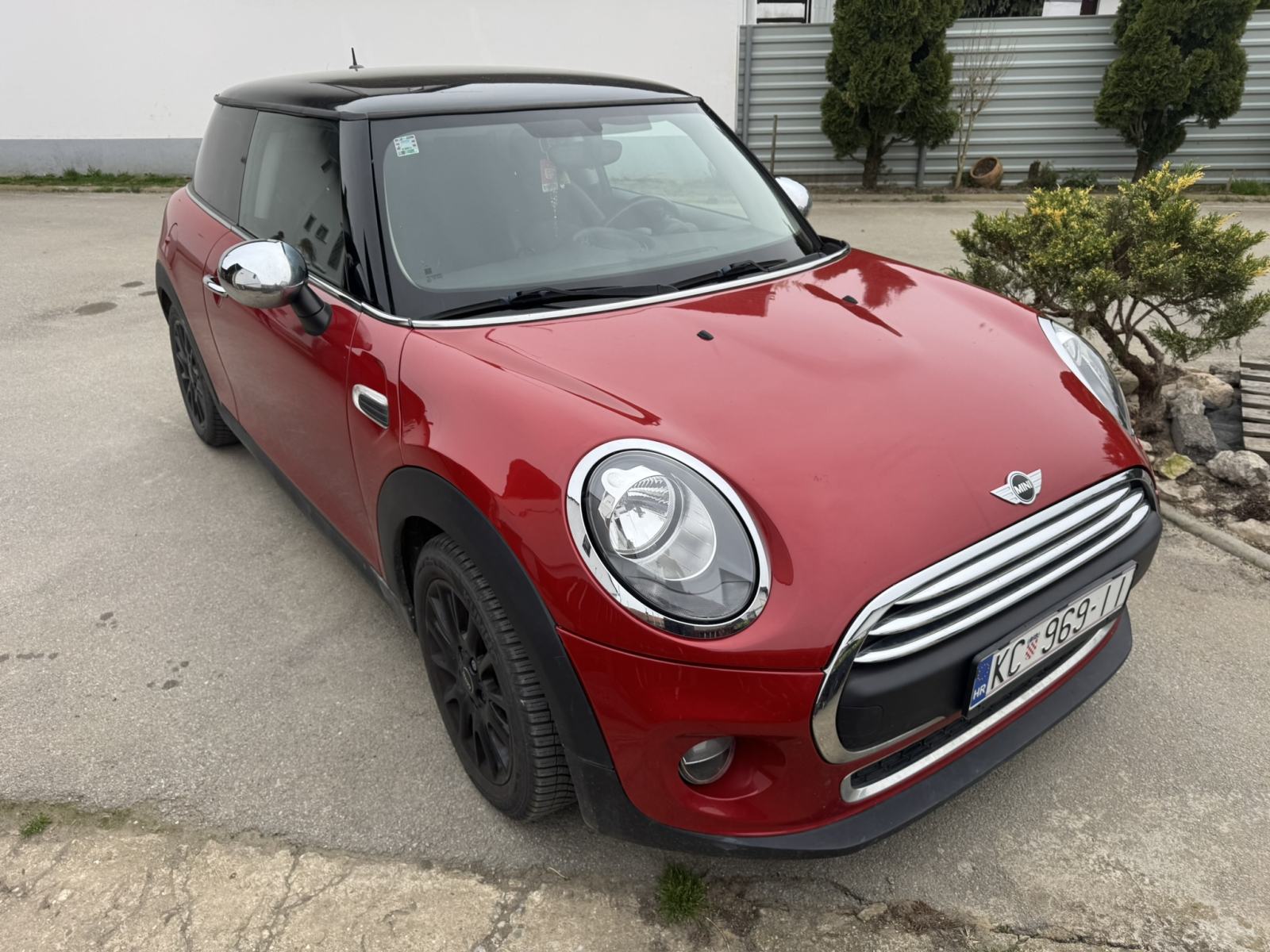 MINI One Diesel F56, fotografija 2