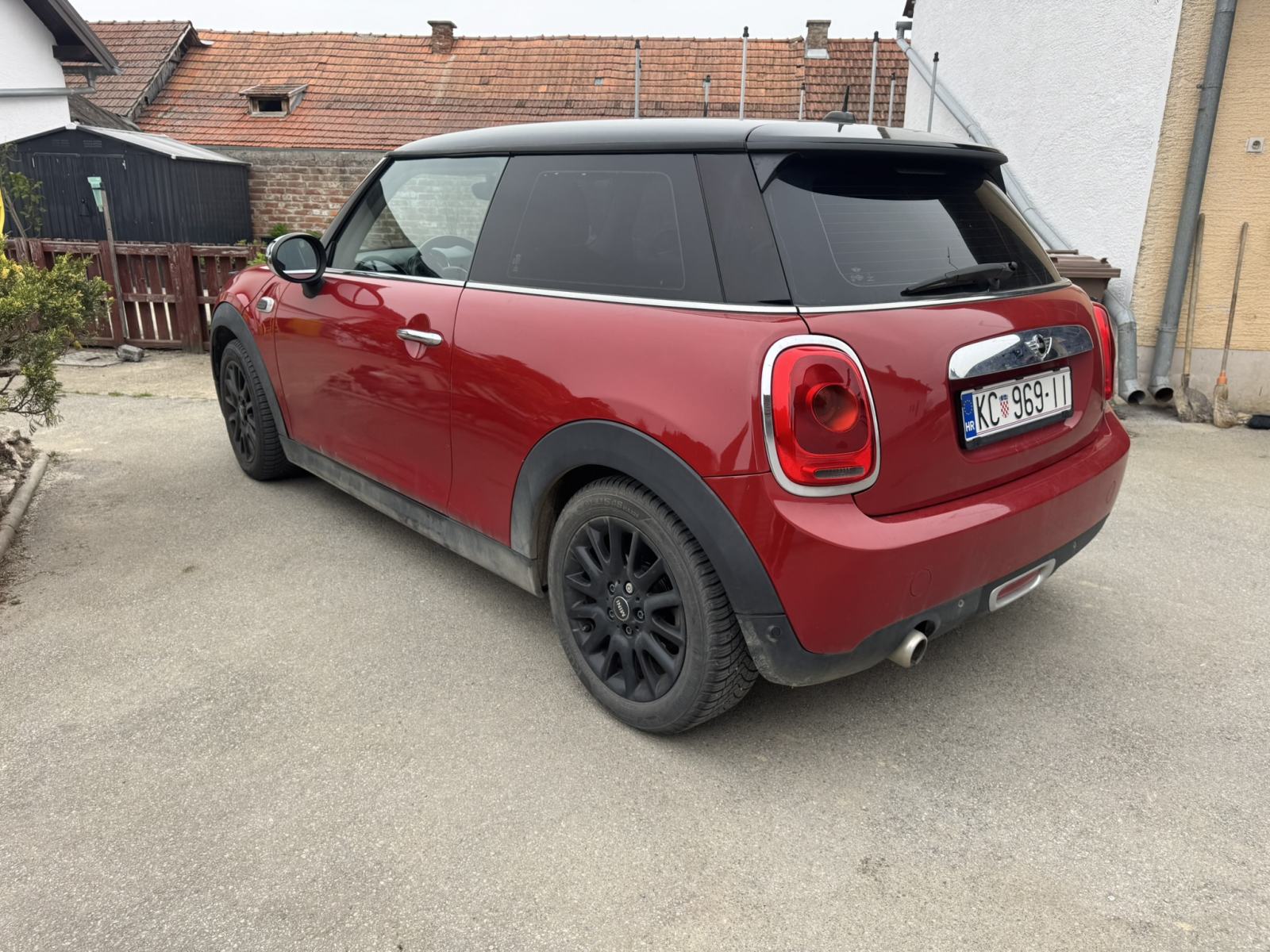 MINI One Diesel F56, fotografija 4