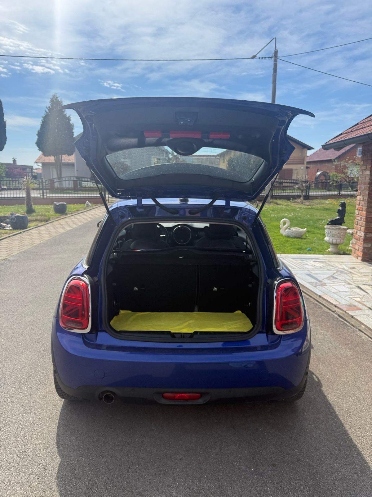 MINI Cooper One, automatik reg. 6/2027, fotografija 6