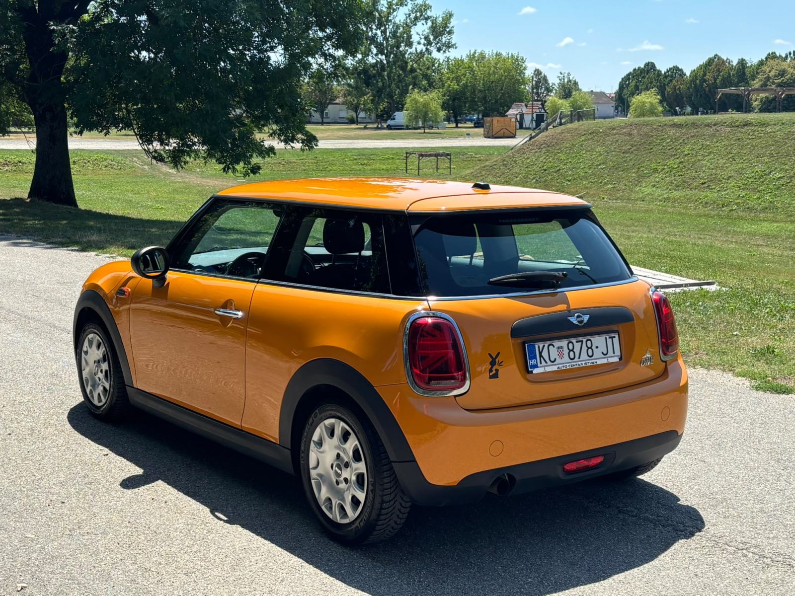 MINI ONE 1.2, 2014g ,Reg 1g , SAVRSENO stanje.., fotografija 4