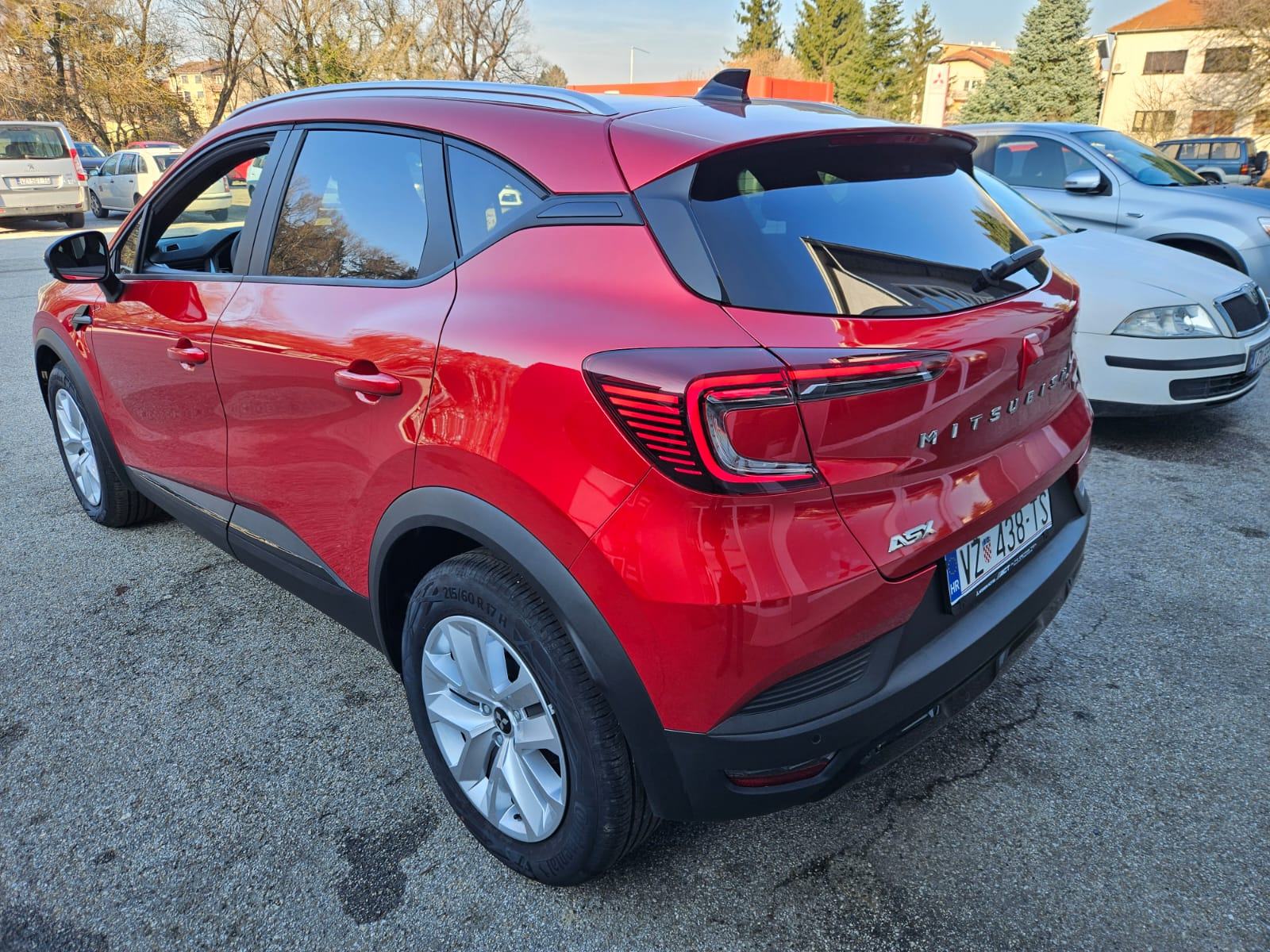 Mitsubishi ASX 1.3 DI-T MHEV MT6 Invite DEMO AKCIJA, fotografija 4
