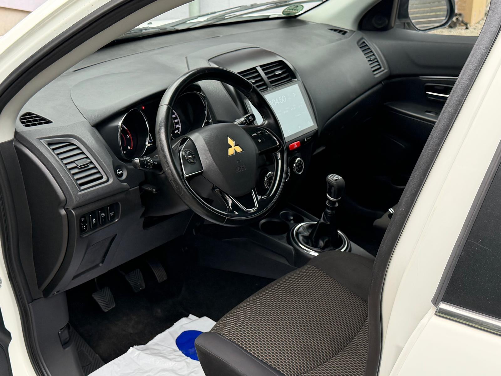 Mitsubishi ASX 1,6 DI-D INFORM 2WD, fotografija 17