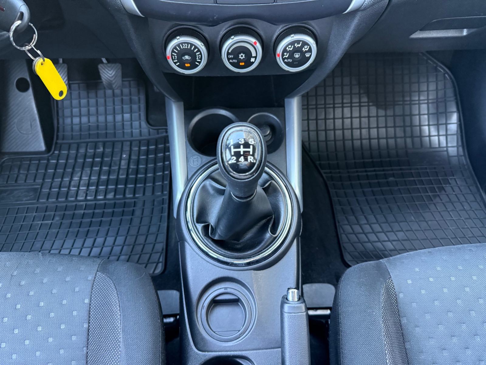 Mitsubishi ASX 1,6 INVITE °NAVIGACIJA°KAMERA°TEMPOMAT°REG:3/2027°, fotografija 15