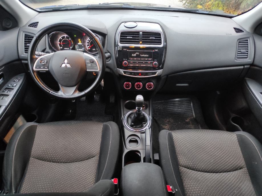 Mitsubishi ASX 1.8 DI-D izvrstan panoramski krov kartice do 36 rata, fotografija 6