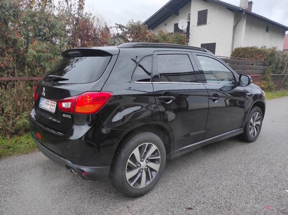 Mitsubishi ASX 1.8 DI-D izvrstan panoramski krov kartice do 36 rata, fotografija 3