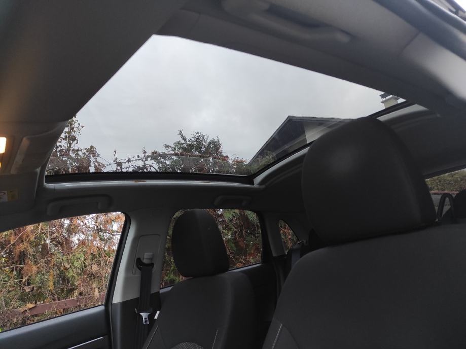 Mitsubishi ASX 1.8 DI-D izvrstan panoramski krov kartice do 36 rata, fotografija 9