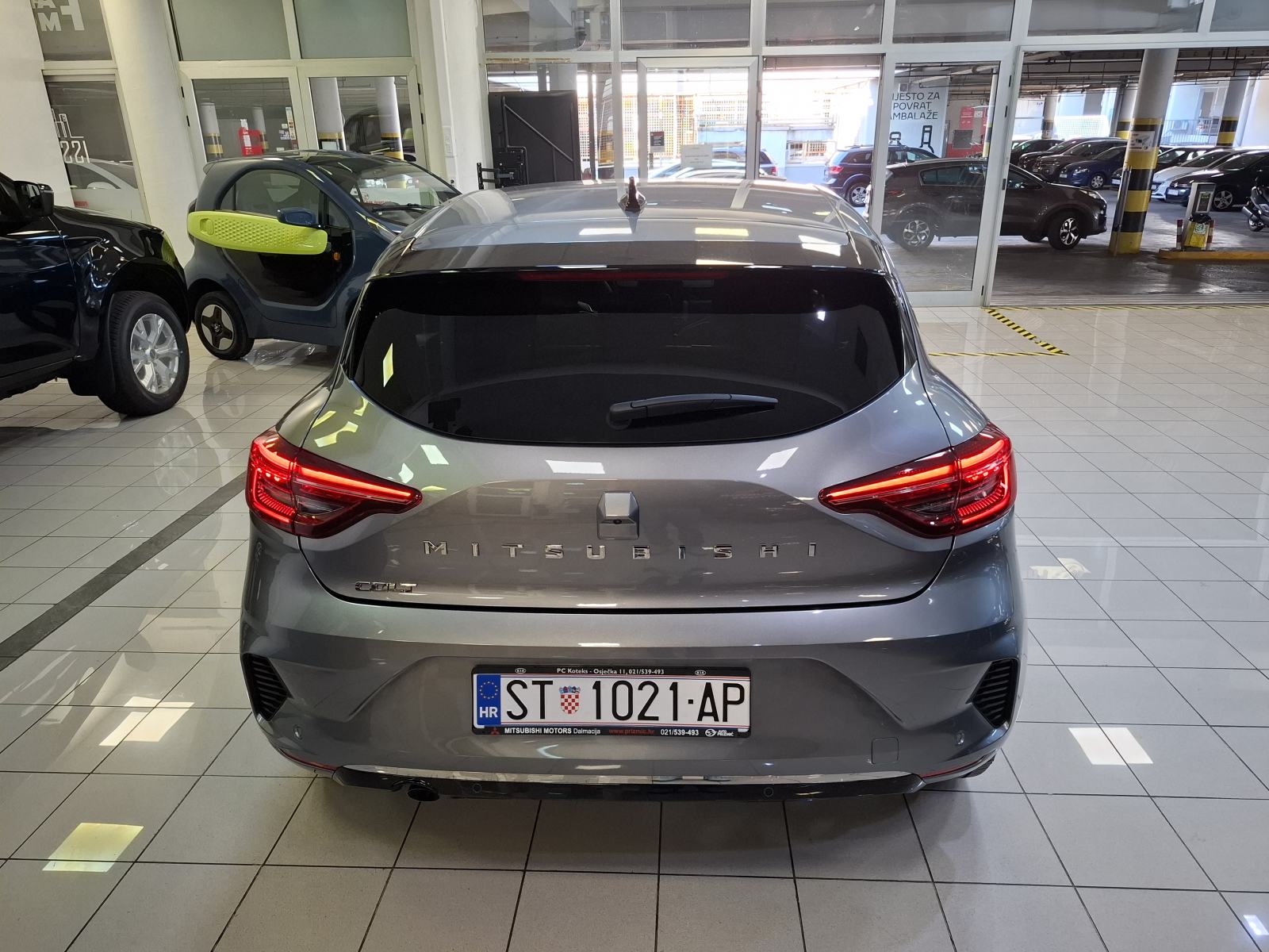 Mitsubishi Colt 1,0 INTENSE BEZ BANKE!! PLATI ODMAH 7.466,67 I VOZI, fotografija 5