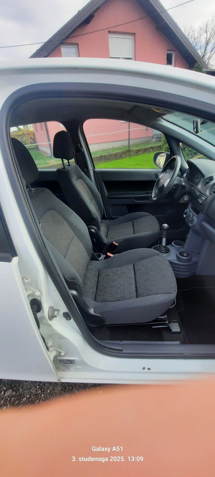 Mitsubishi Colt 1,1 benzin,plin, fotografija 9