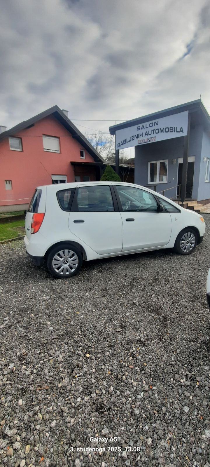 Mitsubishi Colt 1,1 benzin,plin, pogled izvana - slika 4