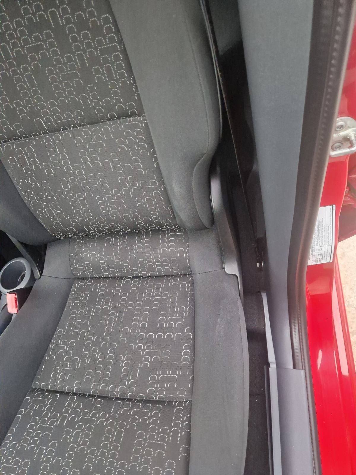 Mitsubishi Colt 1.1 clartec POCINČAN KLIMA KARTICE DO 36 MJ JAMSTVO, fotografija 5