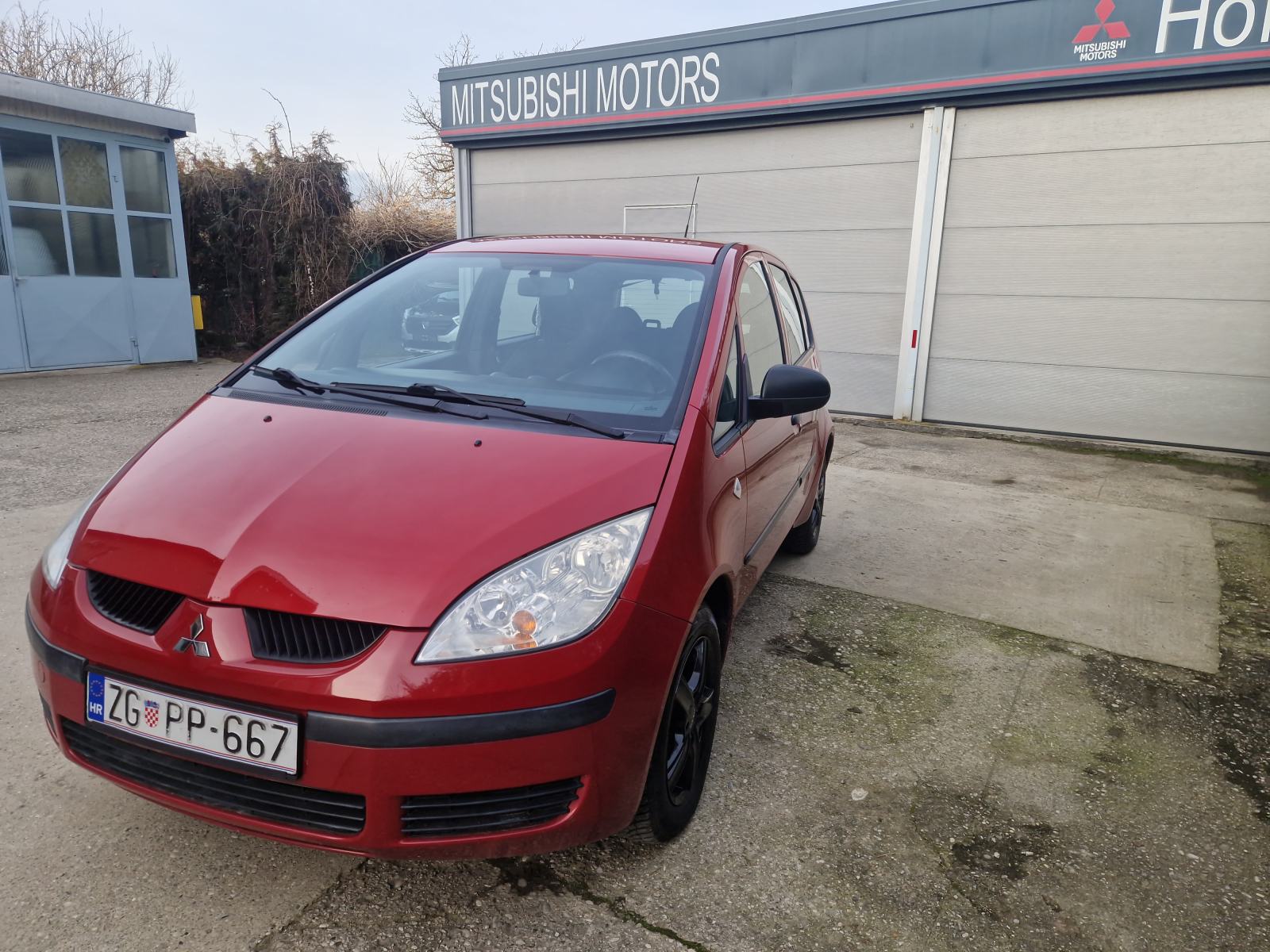 Mitsubishi Colt 1,1 KLIMA KARTICE DO 36 MJ JAMSTVO DOGOVOR, fotografija 4
