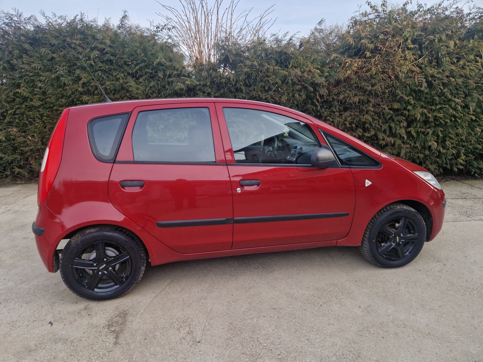 Mitsubishi Colt 1,1 KLIMA KARTICE DO 36 MJ JAMSTVO DOGOVOR, fotografija 2