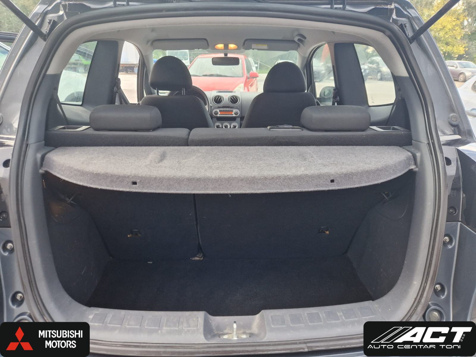 Mitsubishi Colt 1,1, fotografija 10