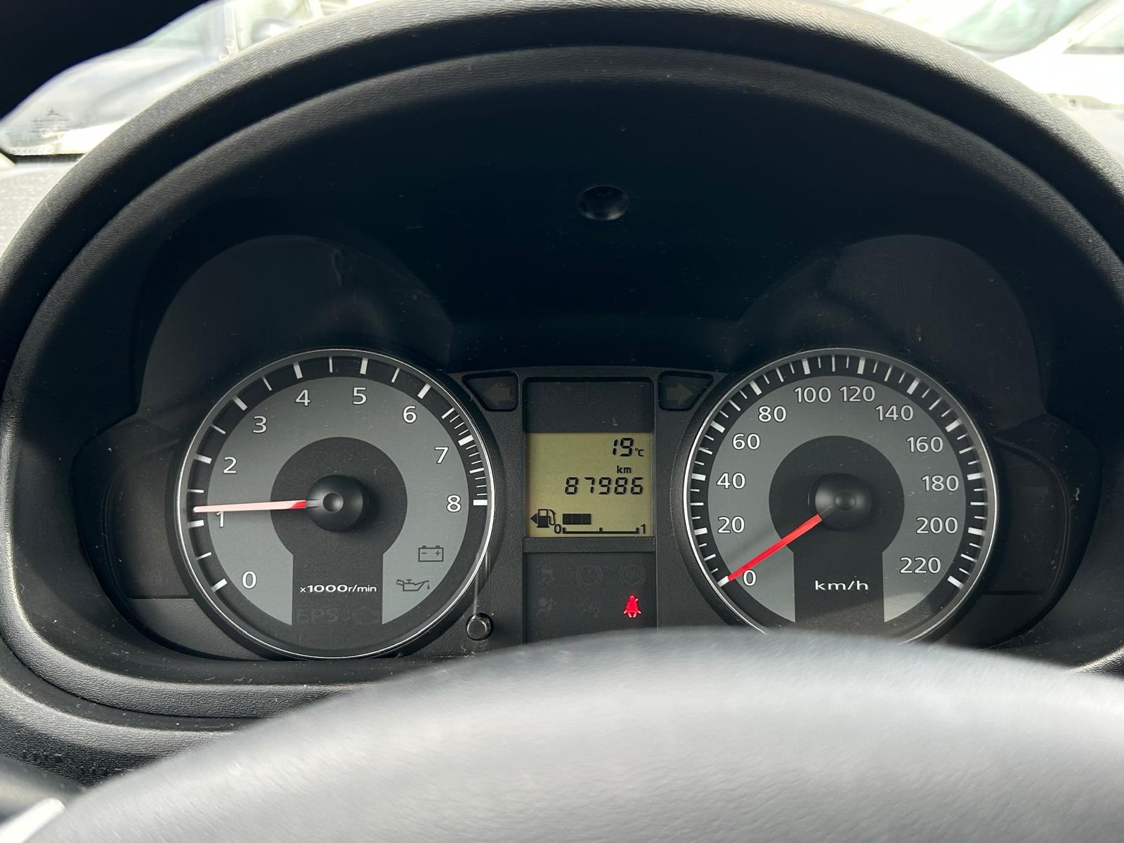 Mitsubishi Colt 1.1 2013g. 87.000km. klima....grijanje sjedala..., fotografija 11