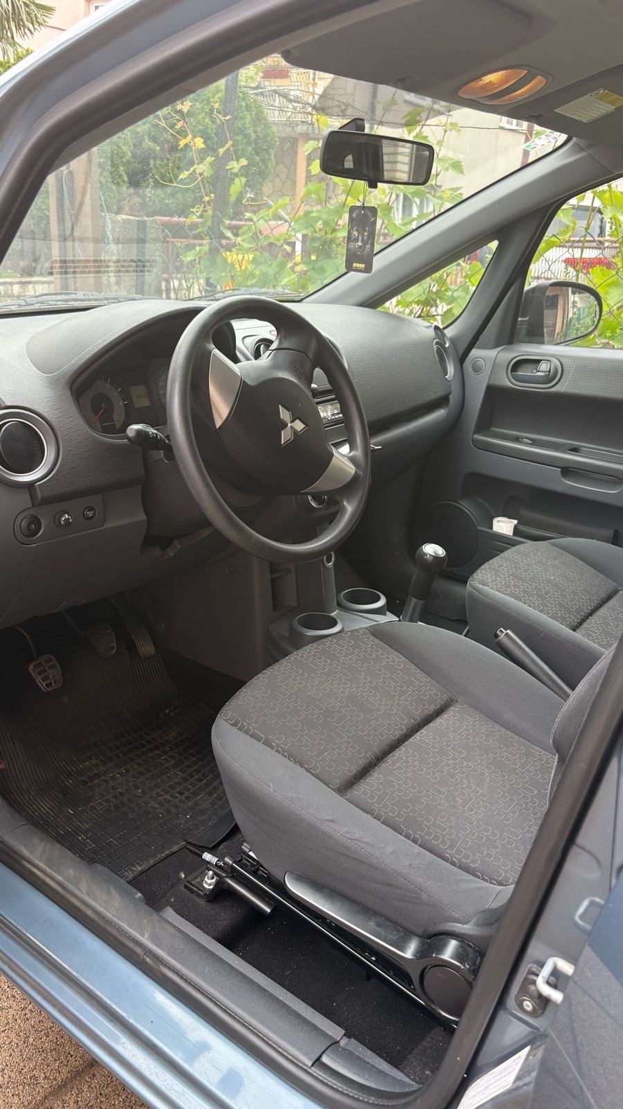 Mitsubishi Colt 1,1, fotografija 5