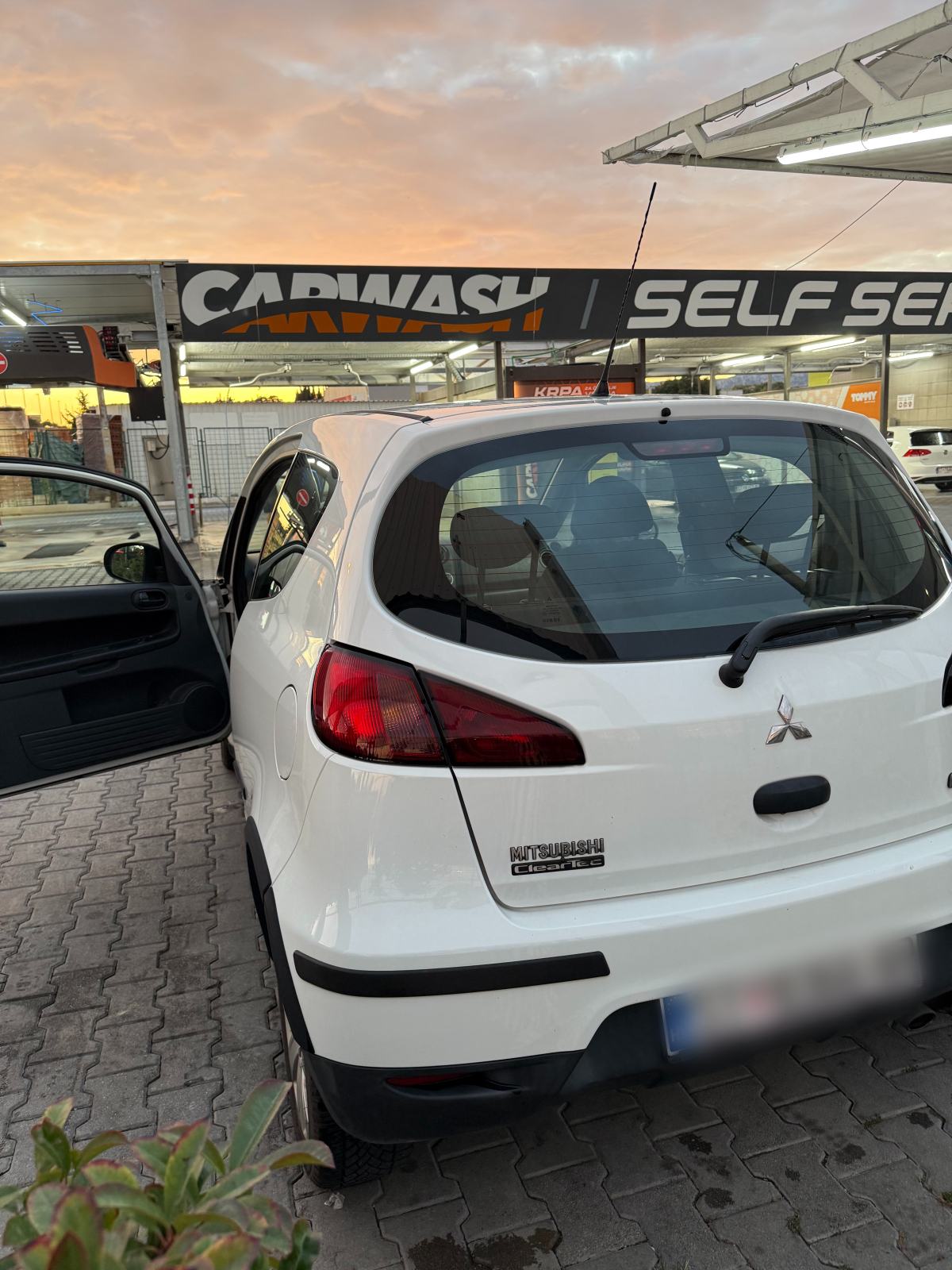 Mitsubishi Colt 1.2, fotografija 4