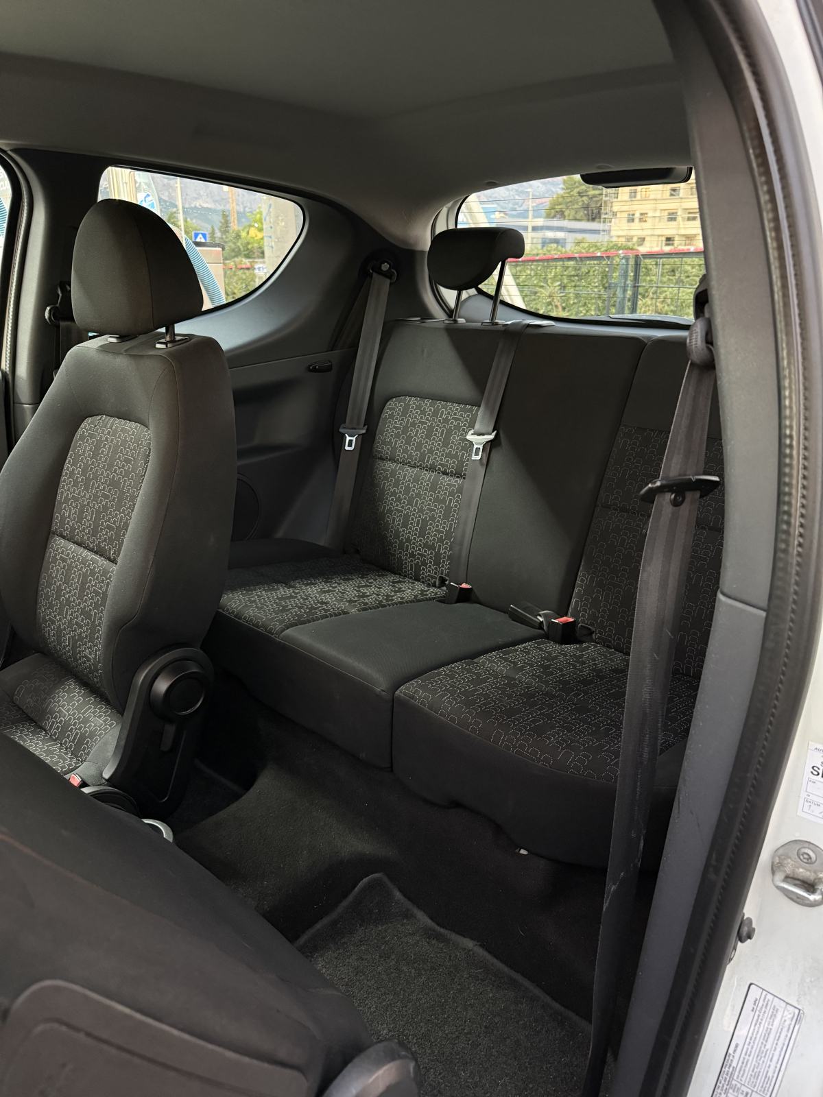 Mitsubishi Colt 1.2, fotografija 5