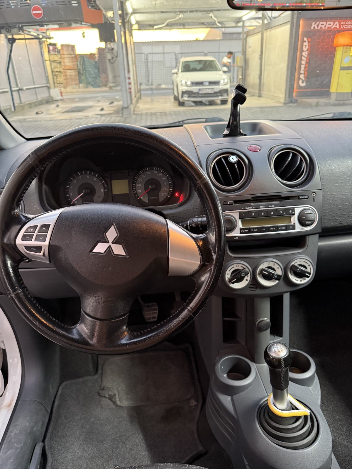 Mitsubishi Colt 1.2, fotografija 7