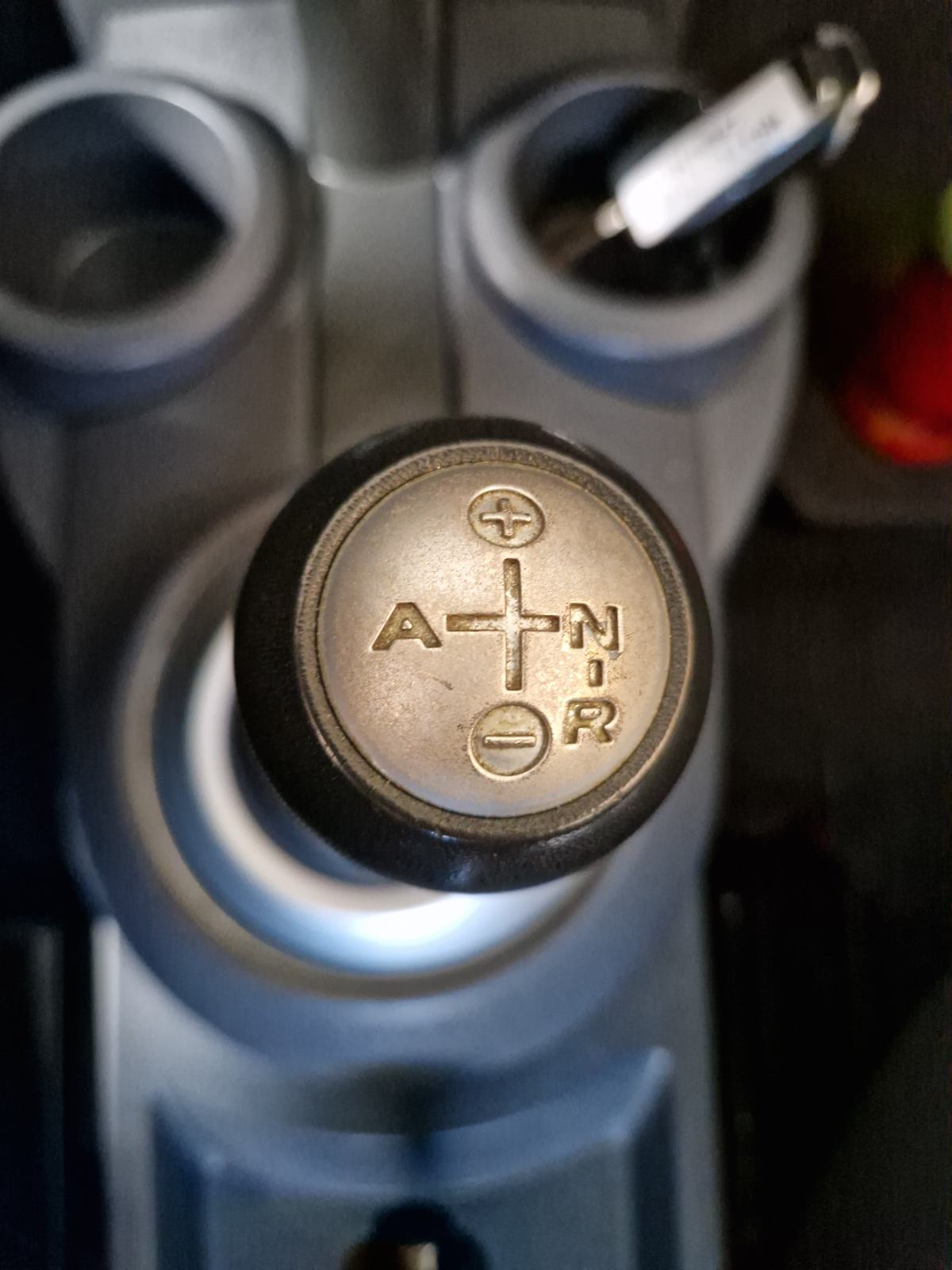 Mitsubishi Colt 1,3 AUTOMATIC POCINCAN BEZ HRĐE KARTICE 36 MJ, fotografija 14