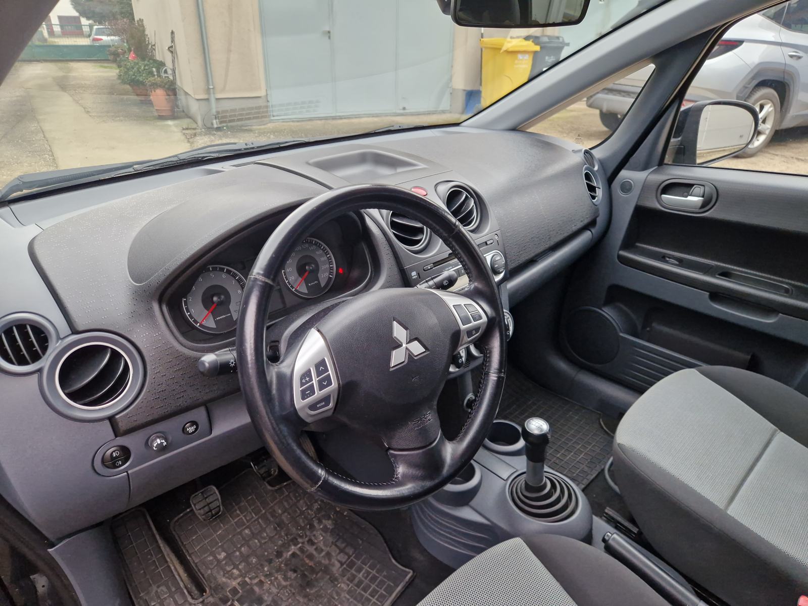 Mitsubishi Colt 1,3 mod 2011 CLARTEC MOTION, fotografija 19