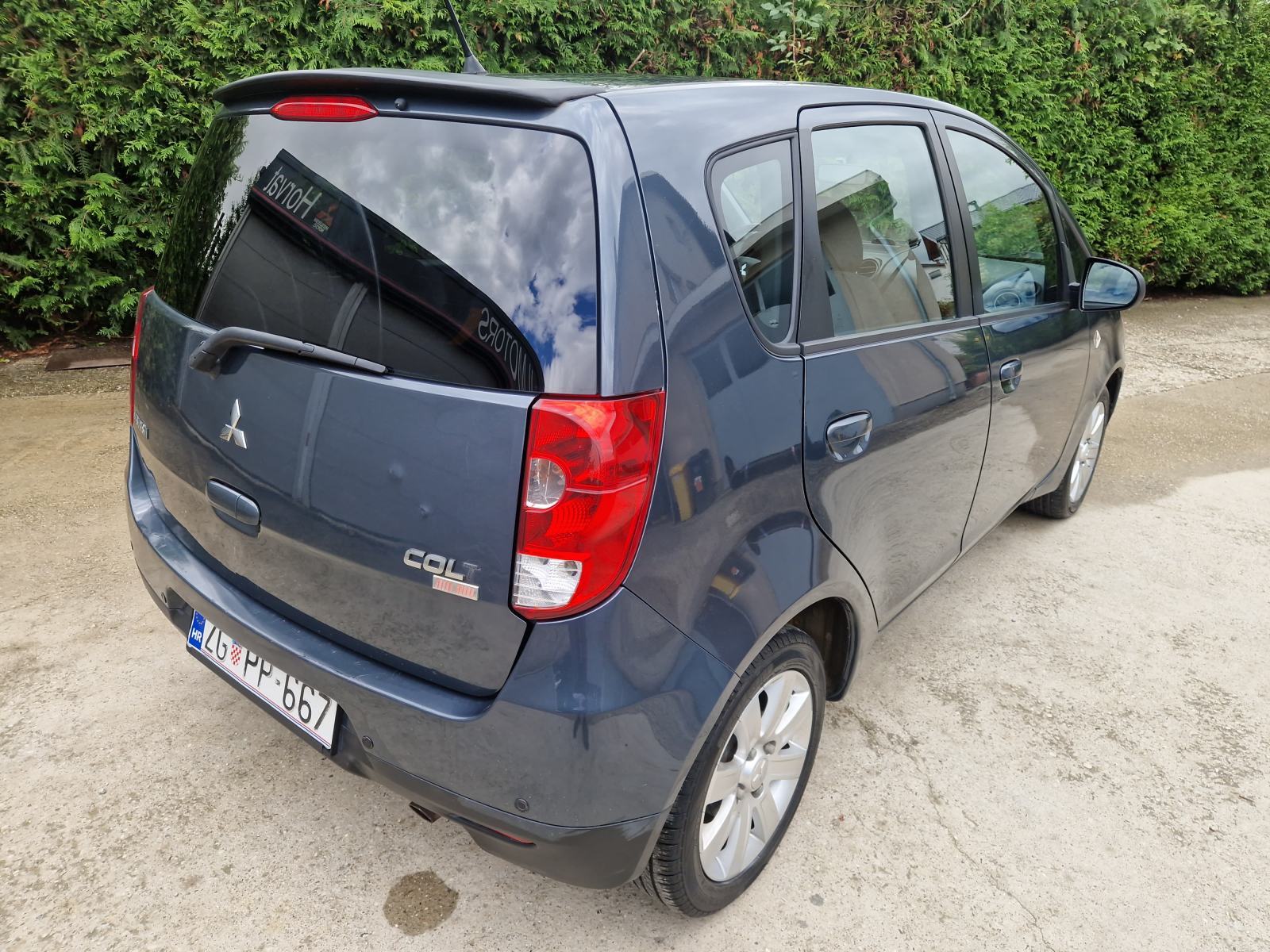 Mitsubishi Colt 1,3 POCINČAN LANAC TEHNICKI UREDAN KARTICE 36 MJ, fotografija 9
