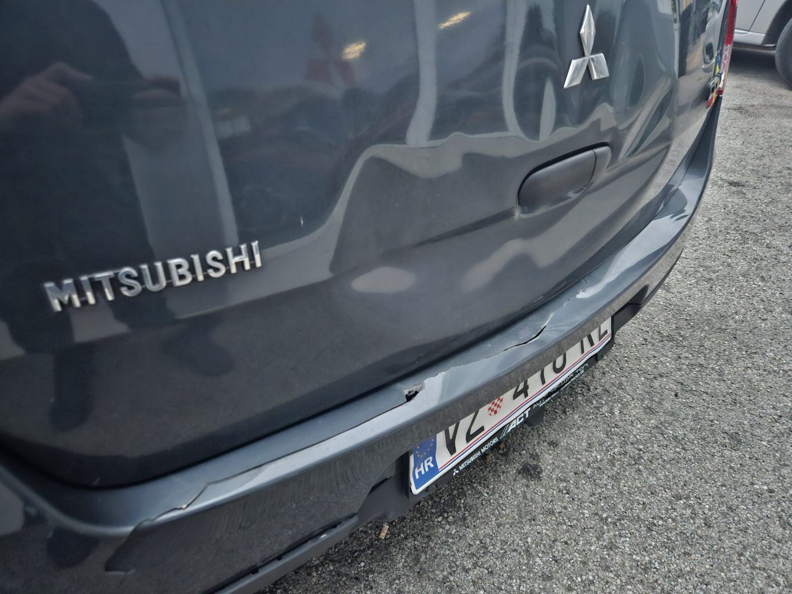 Mitsubishi Colt 1,3, fotografija 7
