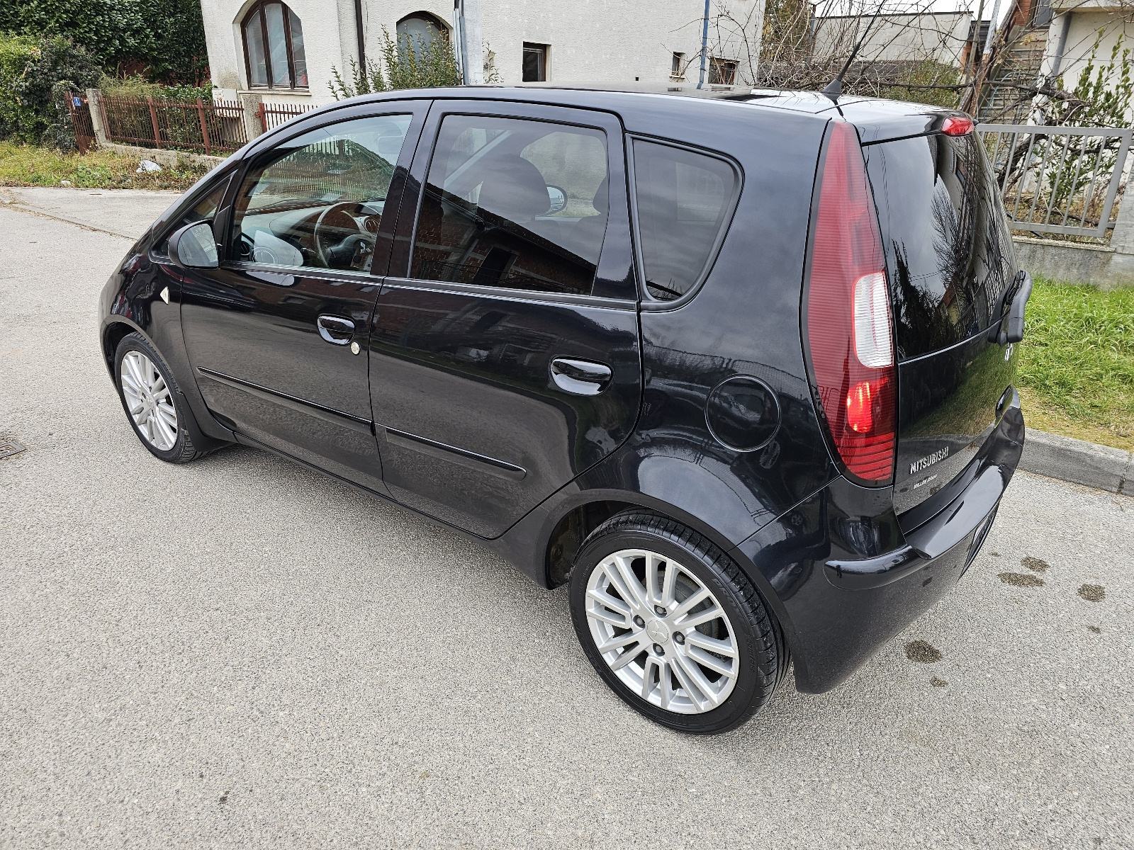Mitsubishi Colt 1,5, fotografija 4