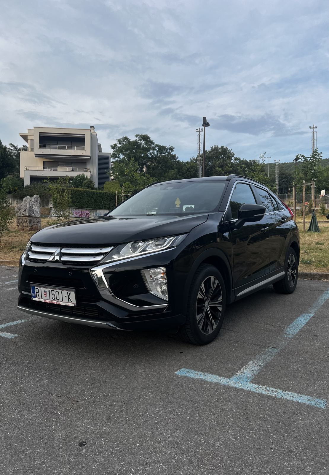 Mitsubishi Eclipse Cross 1.5 Turbo Intense 2WD, pogled izvana - slika 1