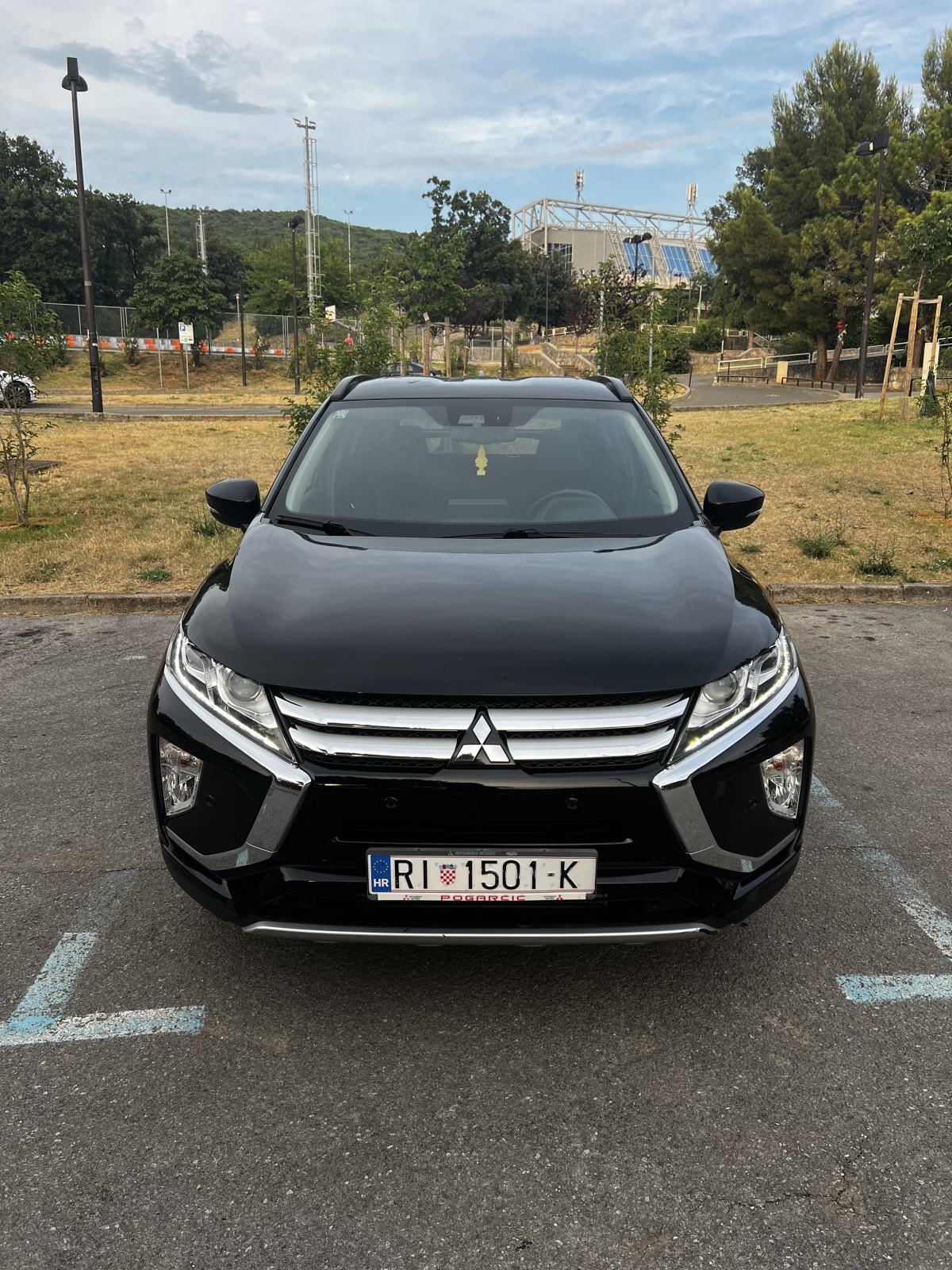 Mitsubishi Eclipse Cross 1.5 Turbo Intense 2WD, pogled izvana - slika 3