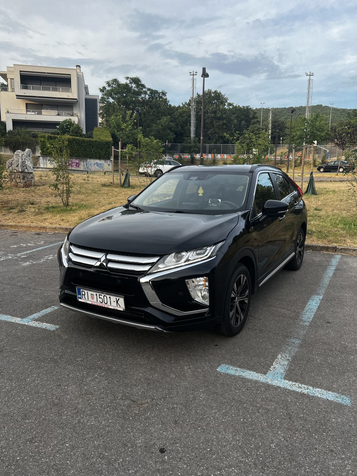 Mitsubishi Eclipse Cross 1.5 Turbo Intense 2WD, pogled izvana - slika 2
