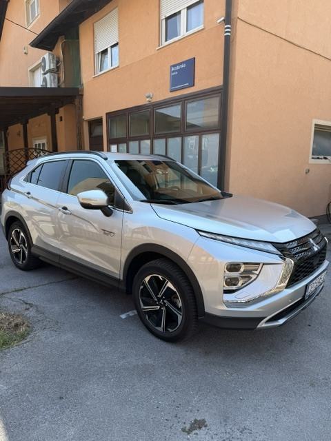 Mitsubishi Eclipse Cross PHEV automatik, fotografija 1