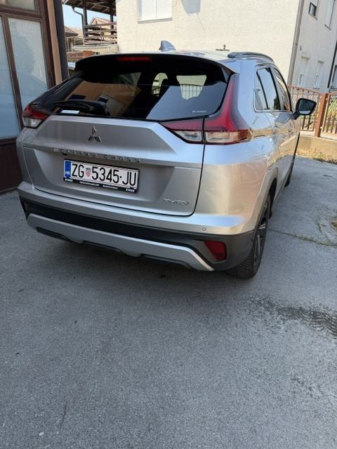 Mitsubishi Eclipse Cross PHEV automatik, fotografija 3