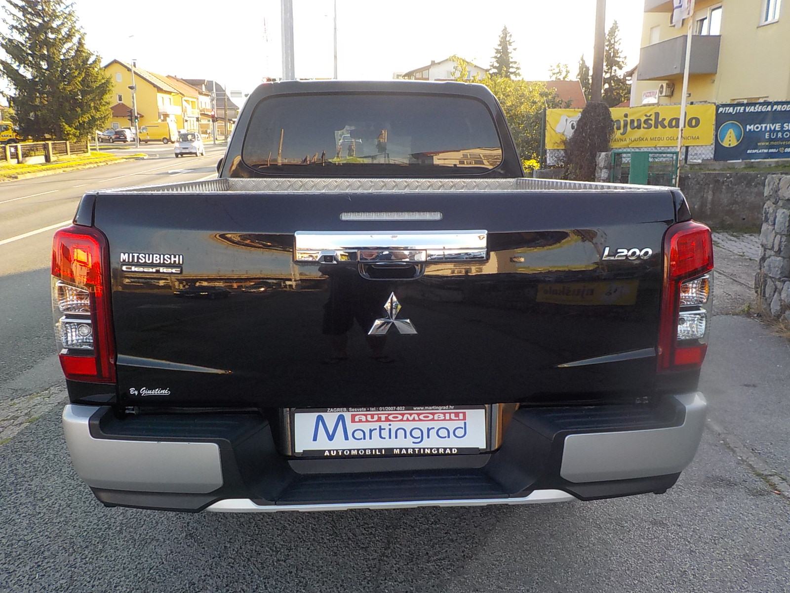 Mitsubishi L200 2,2 D-ID⭐4x4⭐u PDV-u.⭐️147.000km⭐️JAMSTVO⭐️NOVI MODEL⭐, fotografija 9