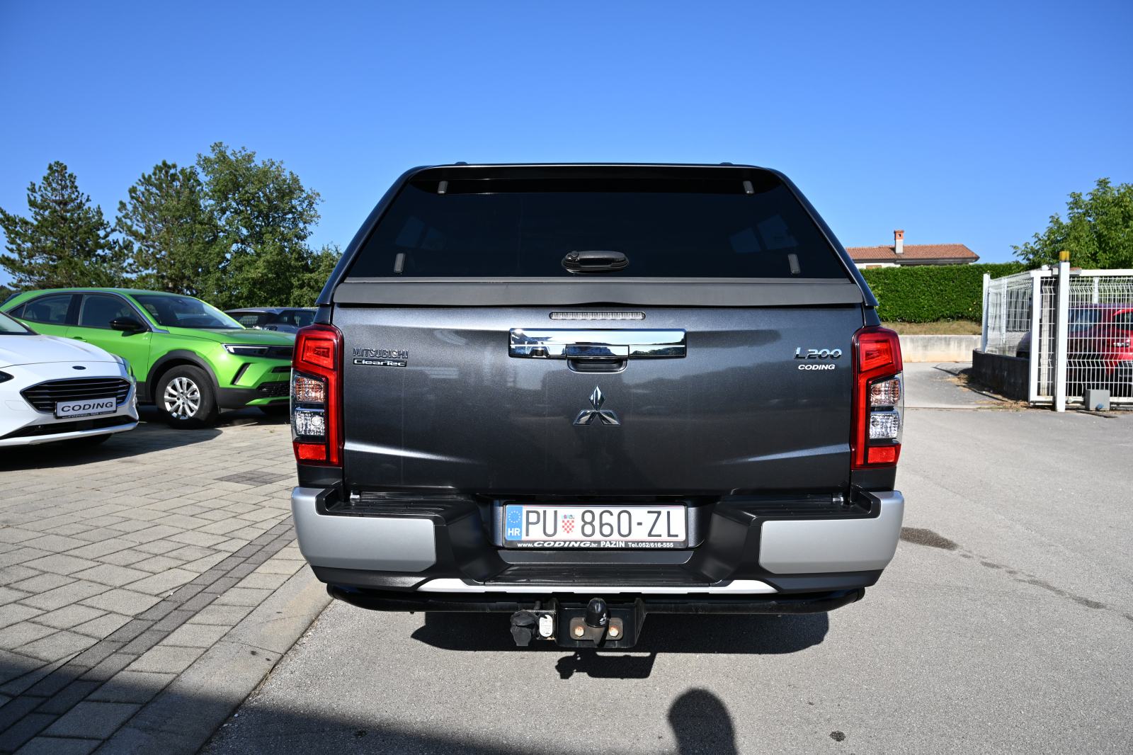 Mitsubishi L200 2.4 DI-D 150 ks *Kamera 360°*Prvi vlasnik*, fotografija 5