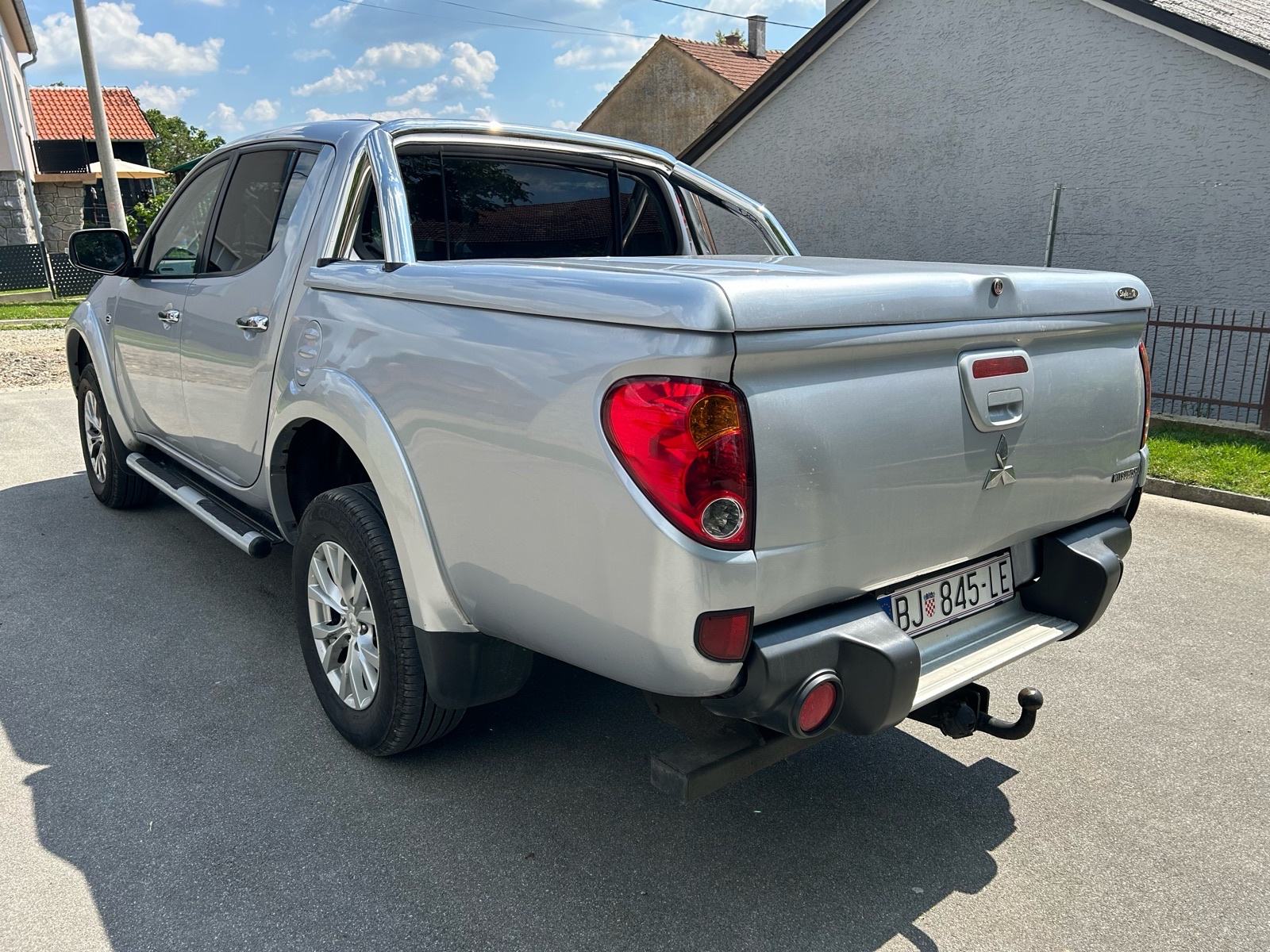 Mitsubishi L200 2.4DI-D, fotografija 12