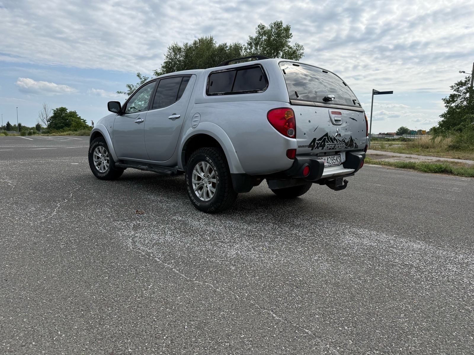 Mitsubishi L200 2.5 did automatik, fotografija 12