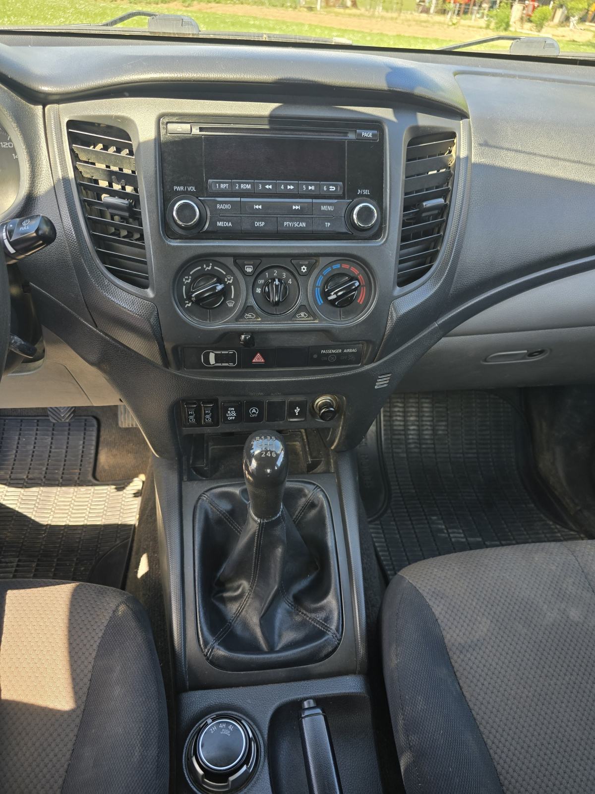 Mitsubishi L200 Dizel, fotografija 13