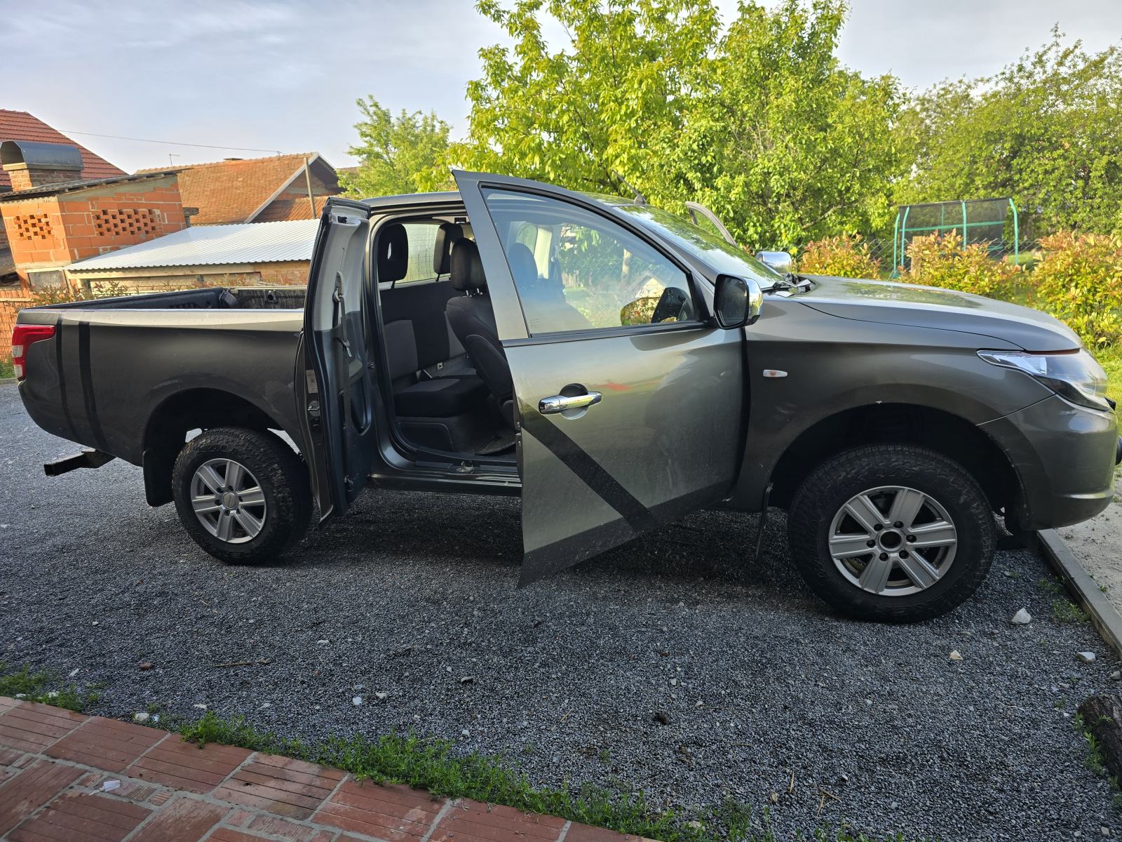 Mitsubishi L200 Dizel, fotografija 15