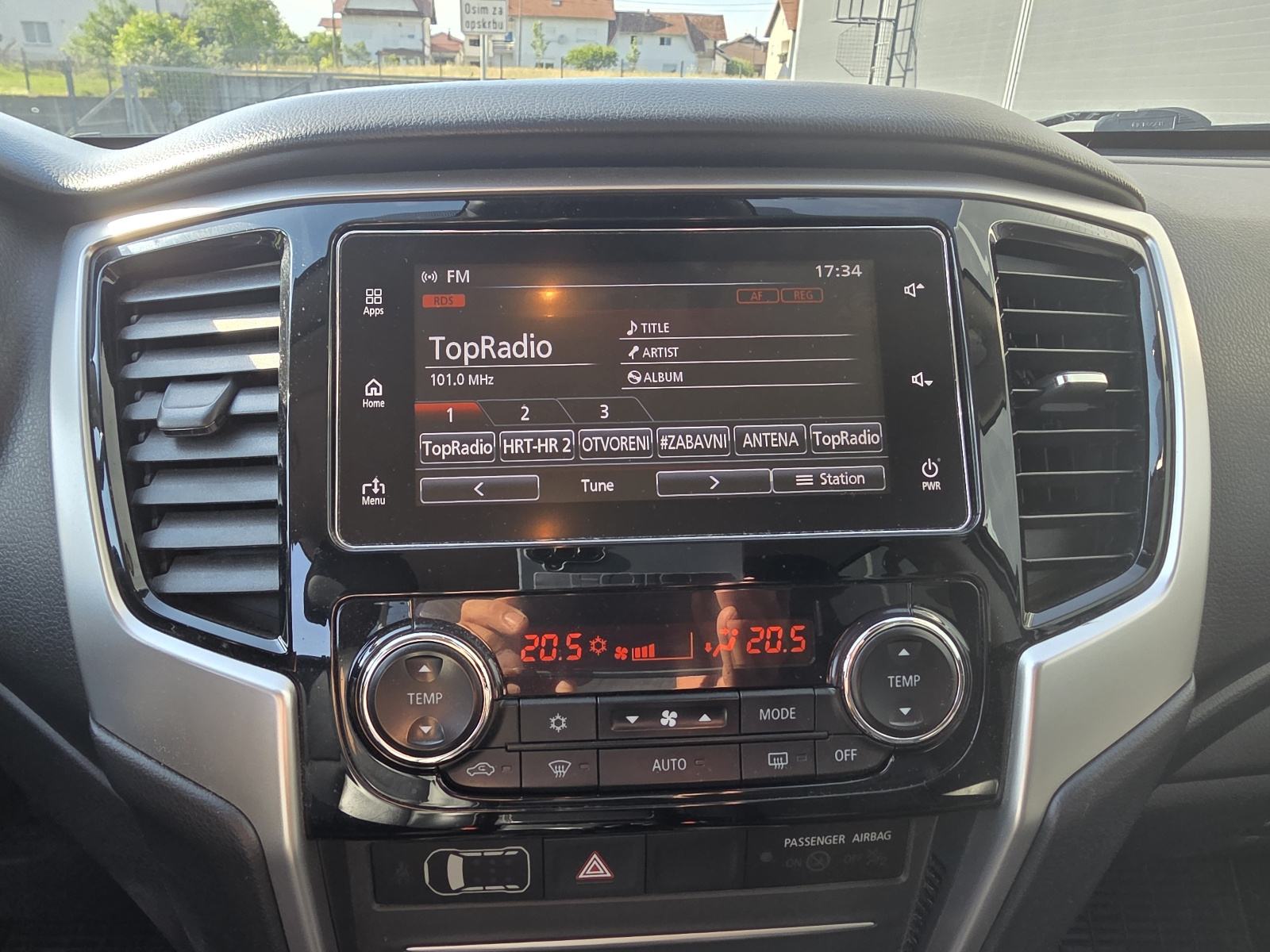 Mitsubishi L200 Instyle automatik, fotografija 15