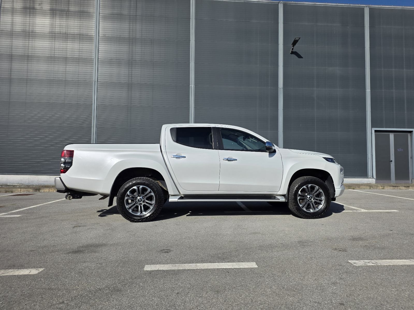 Mitsubishi L200 Instyle automatik, fotografija 11