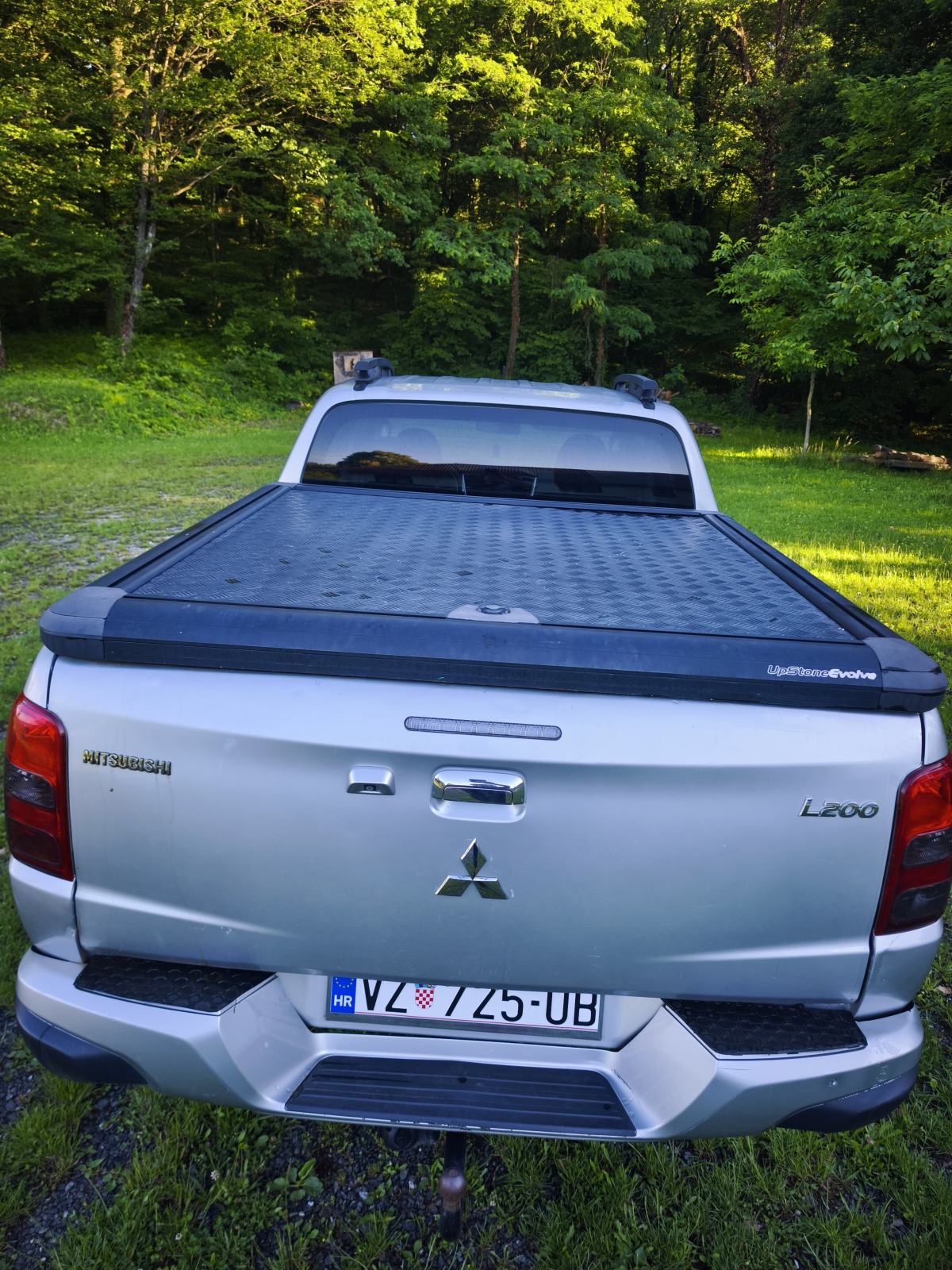 Mitsubishi L200 pick up automatik ,2.5, fotografija 9