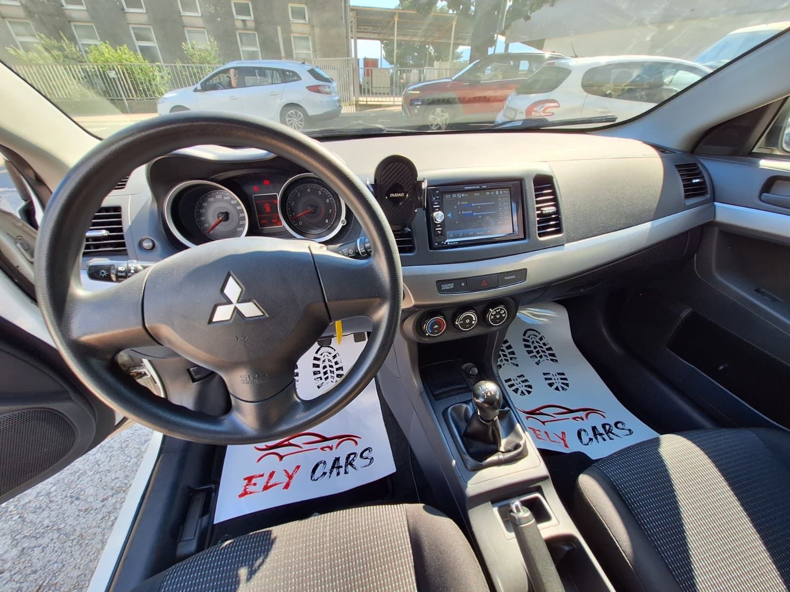 Mitsubishi Lancer 1,5 110 KS REG.11.2026, fotografija 14