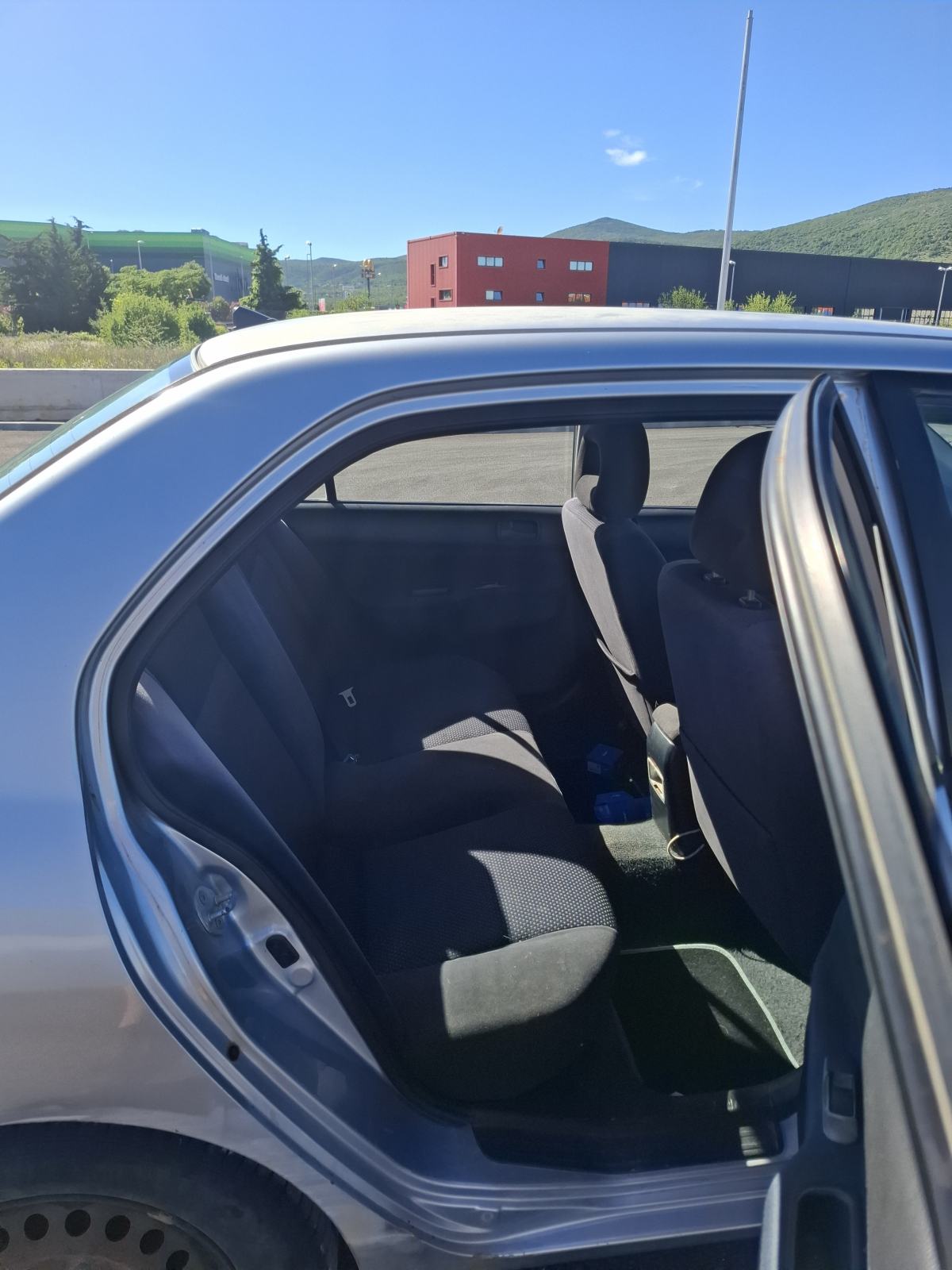 Mitsubishi Lancer 1,6, fotografija 2