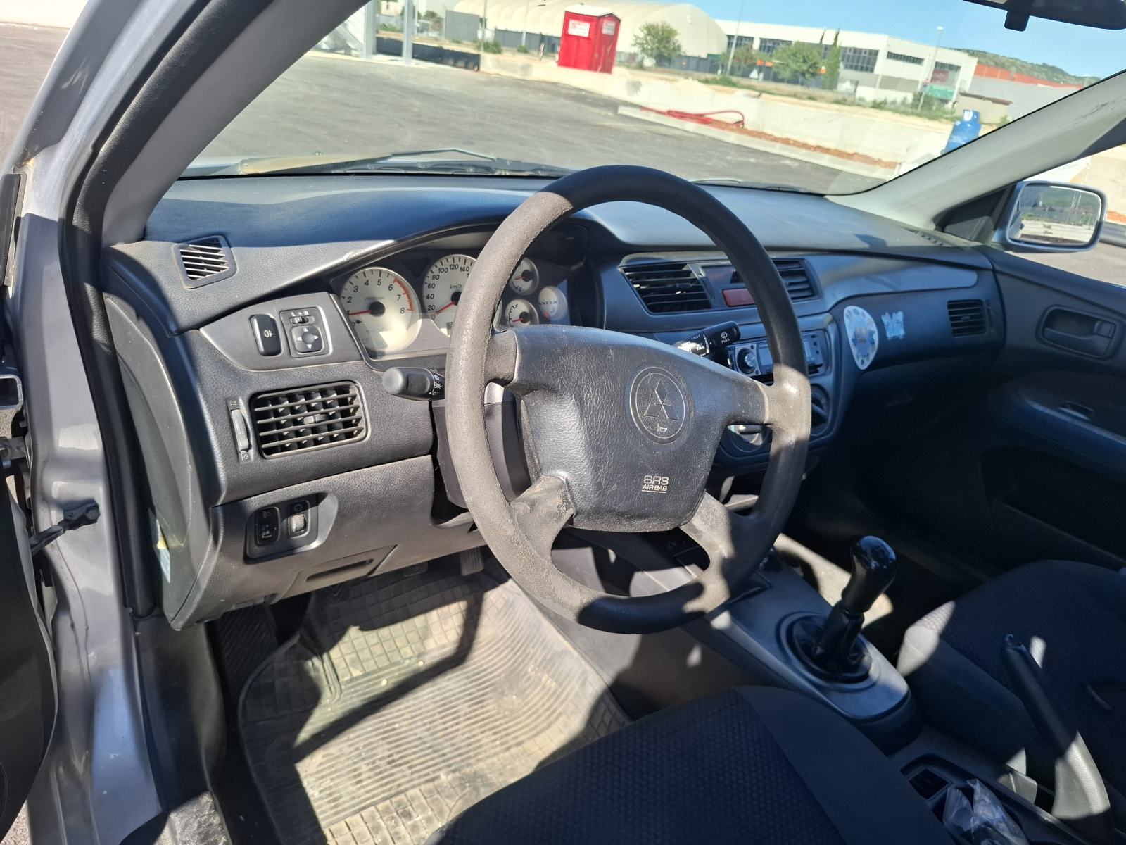 Mitsubishi Lancer 1,6, fotografija 3