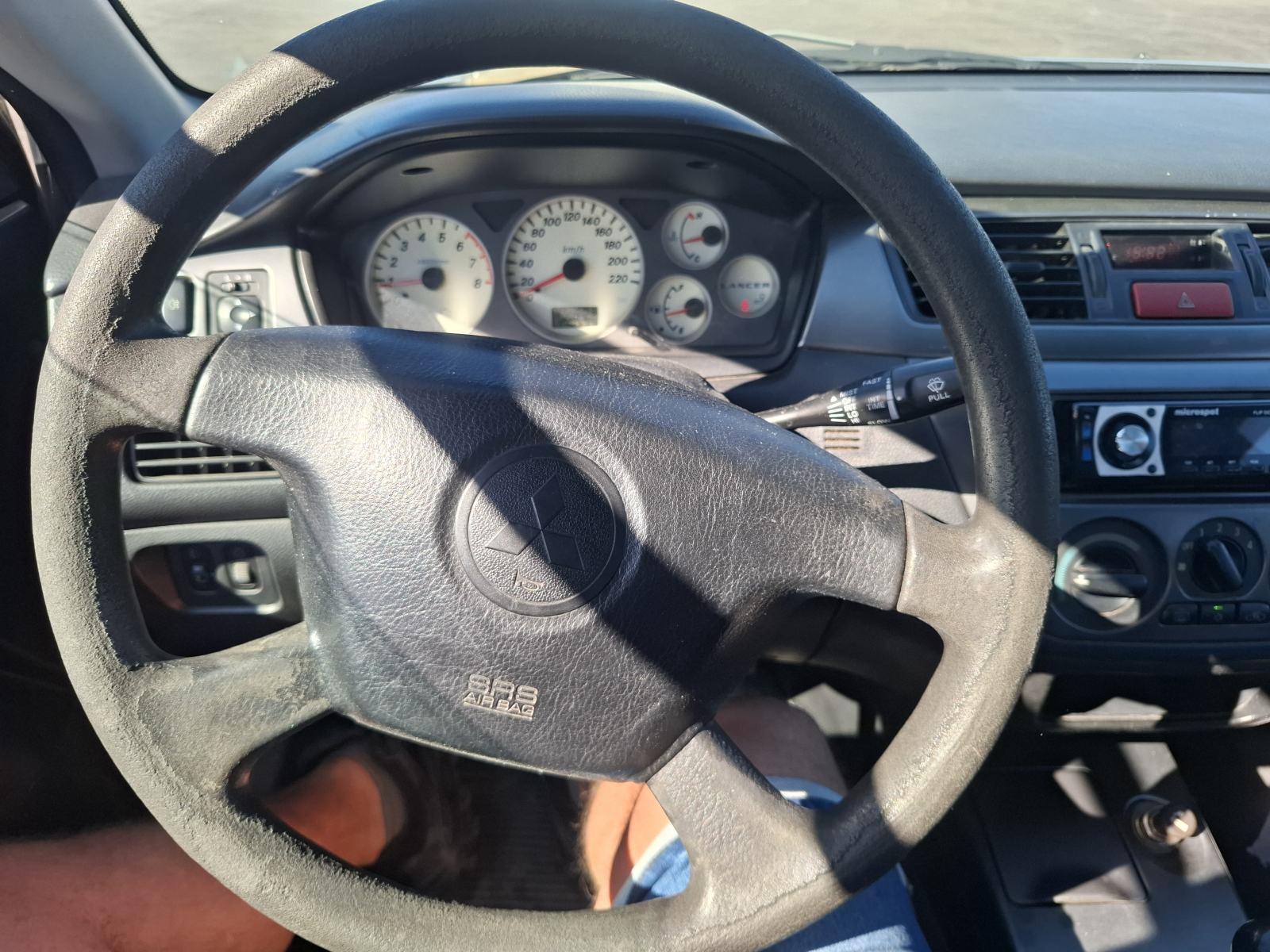 Mitsubishi Lancer 1,6, fotografija 6