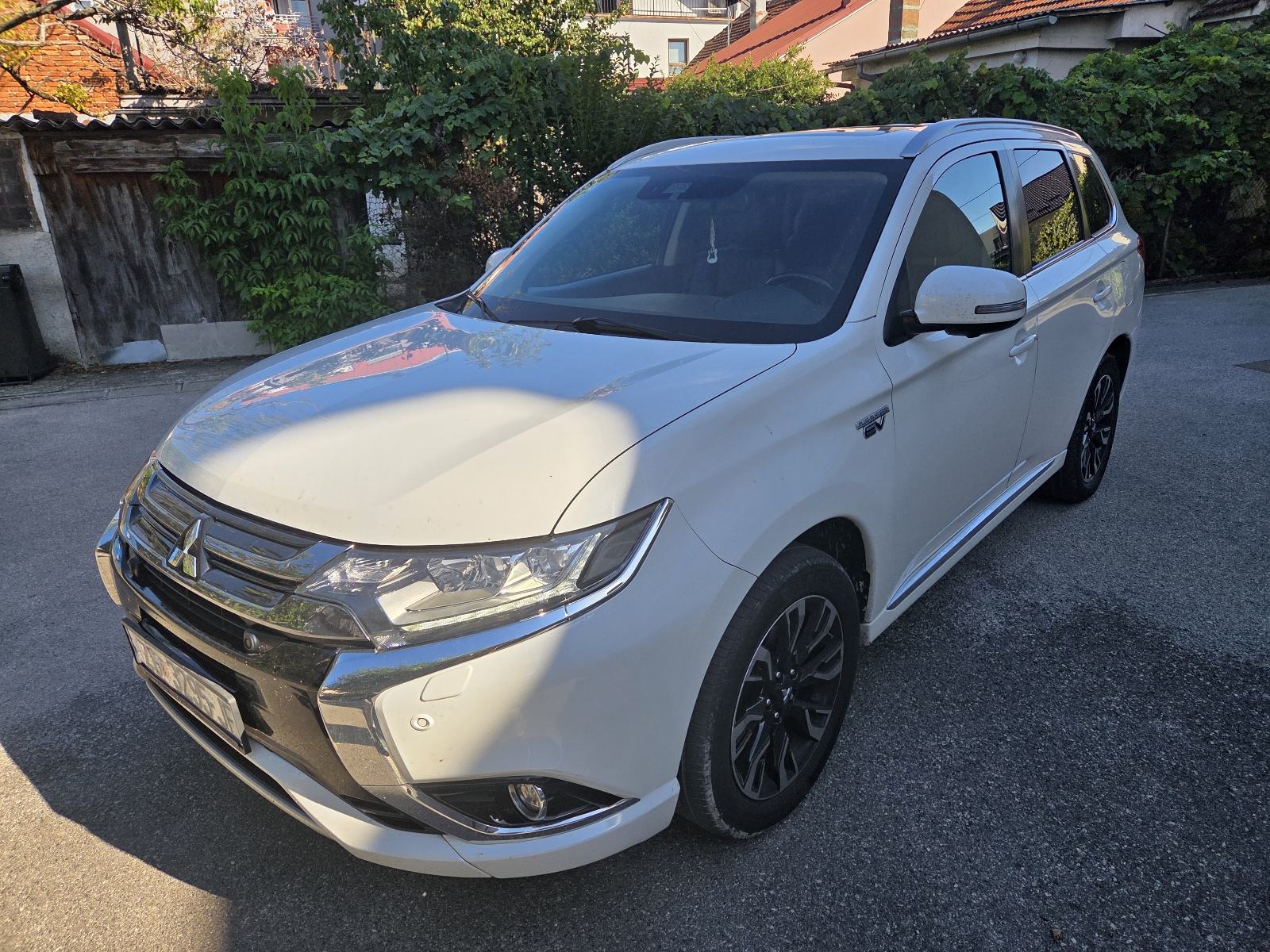Mitsubishi Outlander 2,0 automatik, fotografija 3