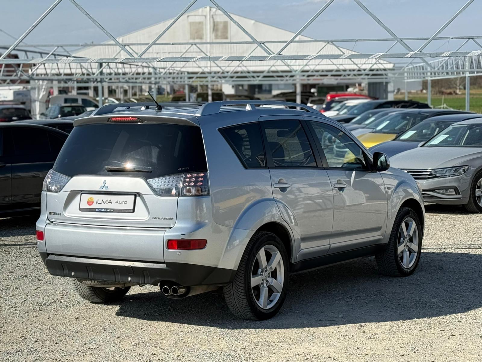Mitsubishi Outlander 2.0 DI-D 4WD - 4x4 DOSTAVA GRATIS!!!, fotografija 9